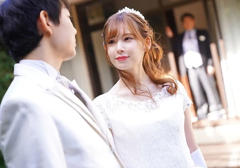 Bố Chồng yêu quan hệ người yêu của con trai ngay sau lễ cưới của con trai